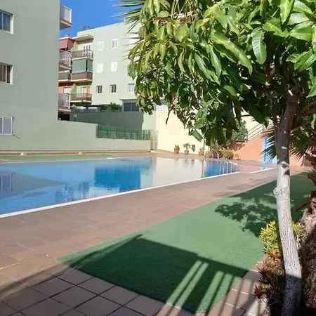 En Tenerife- Islas Canarias * 坎德拉里亚